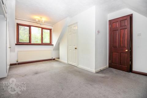 4 bedroom detached house for sale - Fakenham Road, Drayton, Norwich