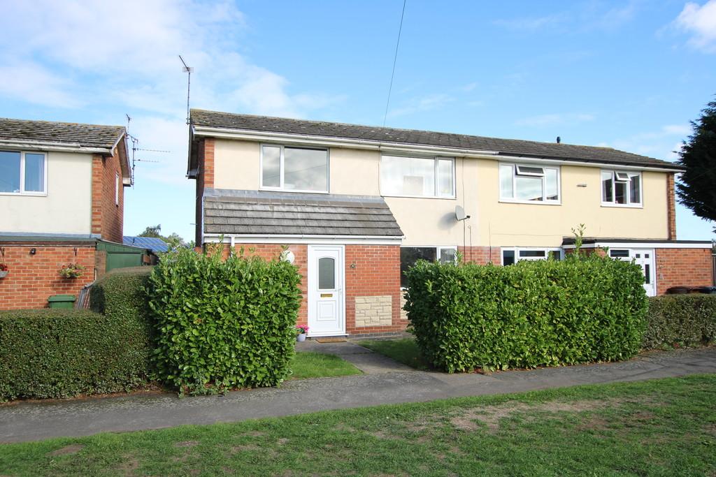 Regent Avenue, Lincoln 2 bed semidetached house £160,000