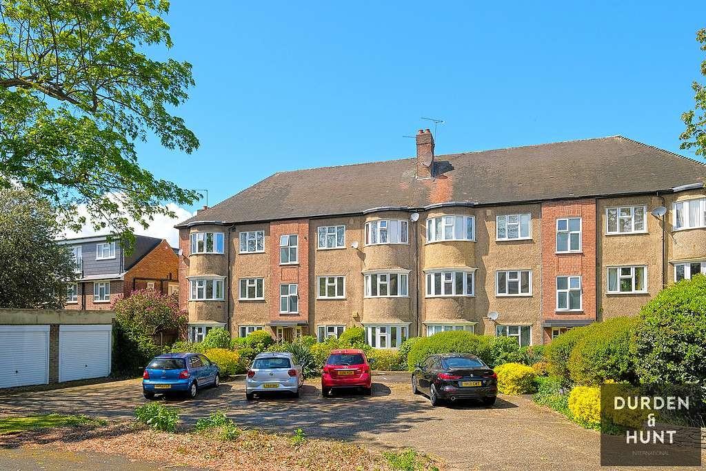Loxley Hall, Kingswood Road, E11 2 bed apartment £1,600 pcm (£369 pw)