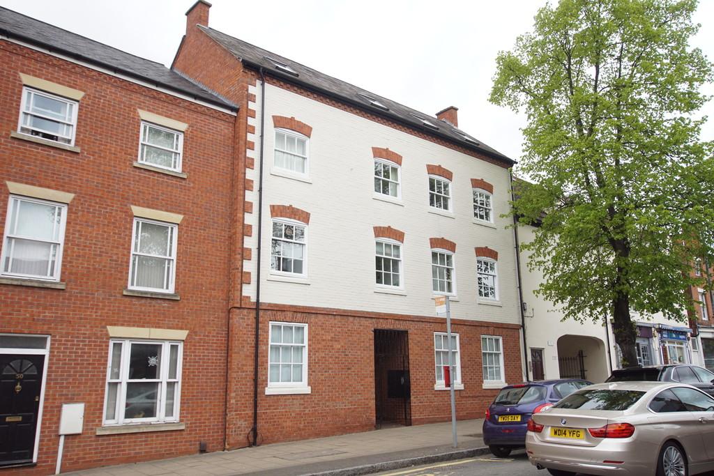West End Court Crompton Street WARWICK 2 bed apartment £795 pcm (£