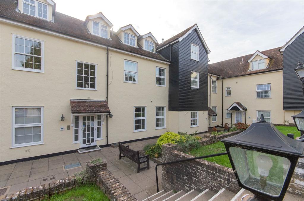 Cedar Court, Bishop's Stortford, Hertfordshire, CM23 2 Bed Apartment ...