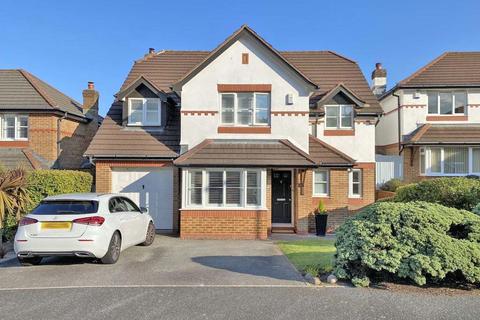 4 bedroom detached house for sale - Penhale Road, Falmouth - Near Swanpool Beach, Cornwall