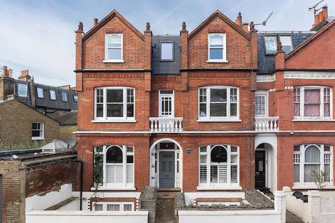 2 bedroom flat to rent - Bovingdon Road, Fulham, London, SW6