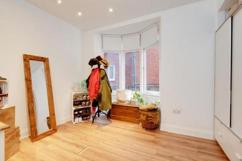 2 bedroom flat to rent - Queens Avenue, Muswell Hill N10