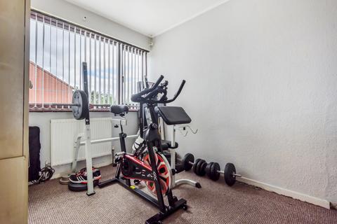 19 Billingbauk Drive, Leeds, LS13 4RY