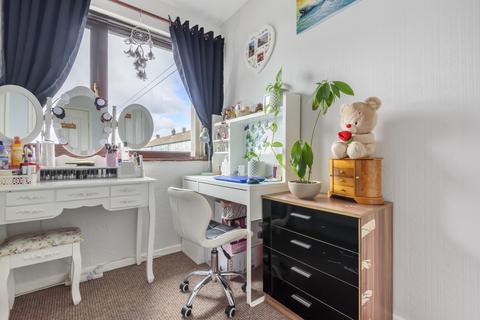 19 Billingbauk Drive, Leeds, LS13 4RY