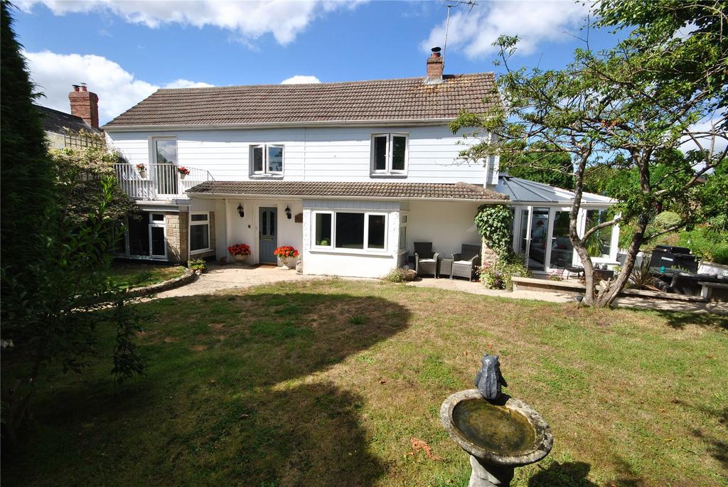 Chard Junction, Chard, Somerset, TA20 4 bed detached house for sale £