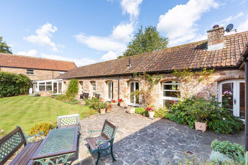 Barn conversion in Chew Magna 4 bed bungalow £850,000
