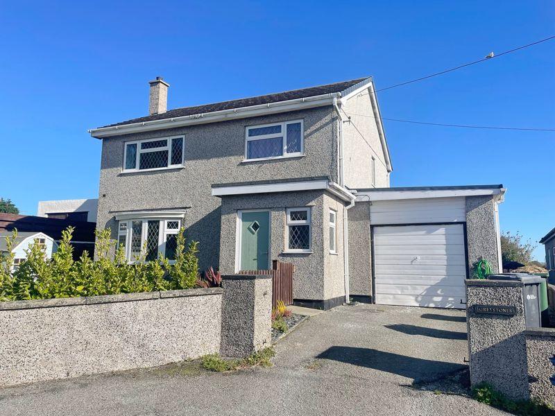 Llanfachraeth, Isle of Anglesey 4 bed detached house for sale £250,000