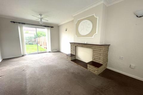 207 Falcon Lodge Crescent, Sutton Coldfield, B75 7NE