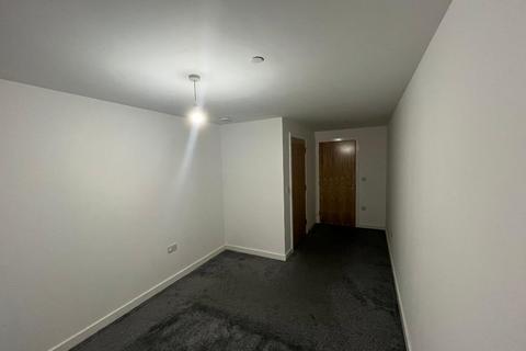 2 bedroom flat to rent, Stockport Road, Ardwick, Manchester, M13 0BR