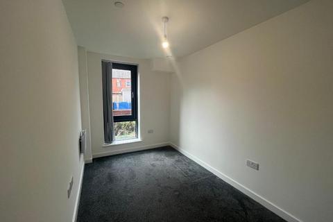 2 bedroom flat to rent, Stockport Road, Ardwick, Manchester, M13 0BR