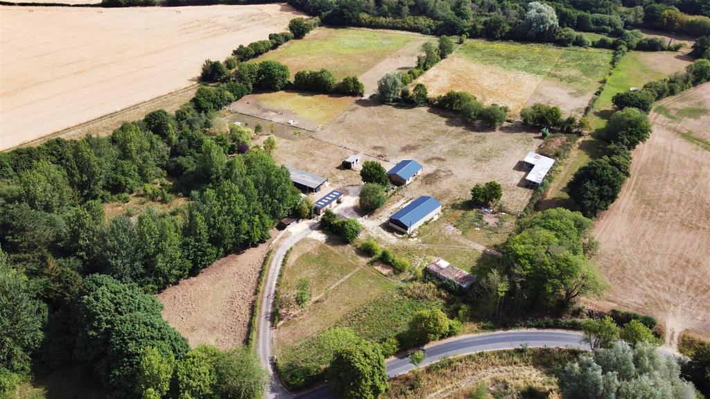 Fen Road, Carleton Rode, Norwich 3 bed equestrian property £650,000