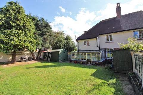 4 bedroom semi-detached house for sale - Crewkerne Road, Chard
