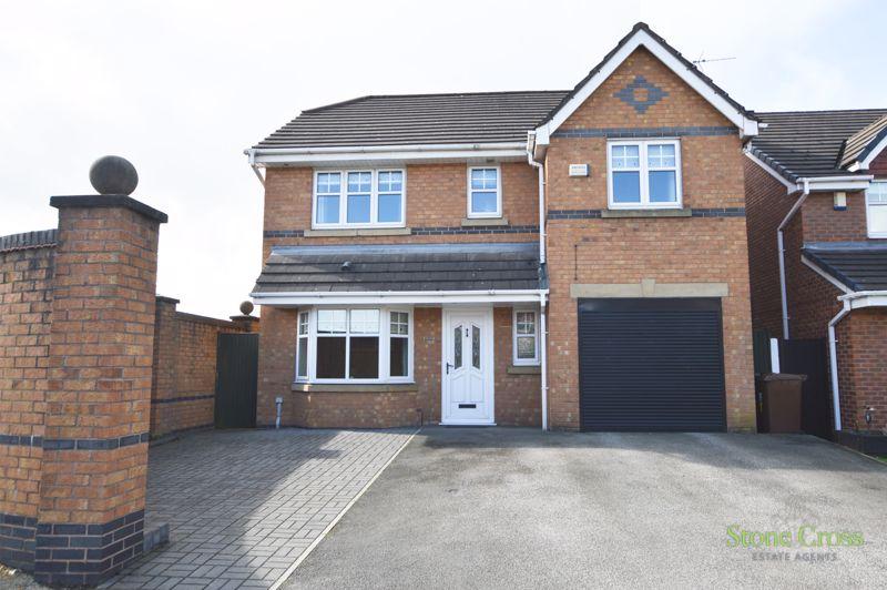 Gleneagles Close, Lowton, Warrington, WA3 3DN 4 bed detached house £