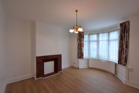 3 bedroom semi-detached house to rent, Argyle Road, North Harrow