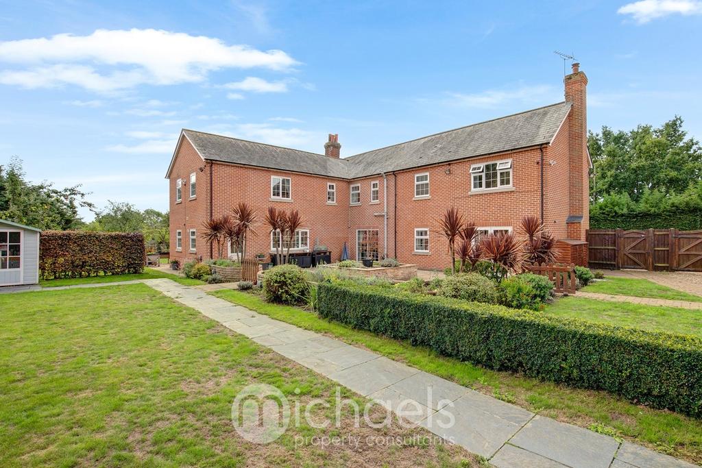 Oak Road, Halstead, CO9 4 bed detached house £1,600,000