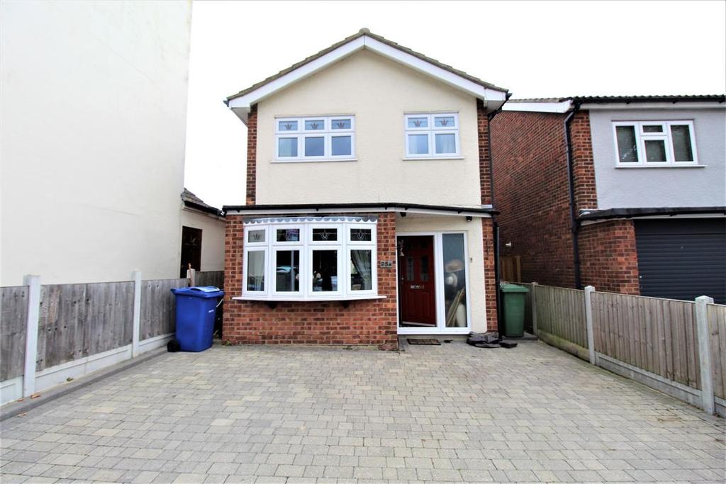 Malvern Road, Grays 3 bed detached house for sale £399,995