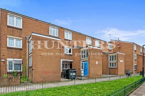 11 Tavistock Close, London, N16 8UZ