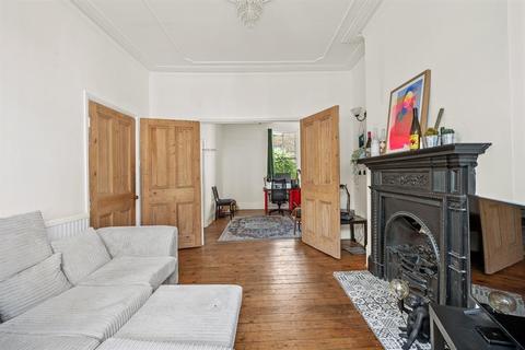 29 Belgrade Road, London, N16 8DH