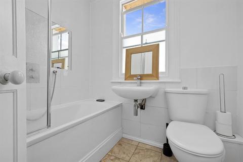 29 Belgrade Road, London, N16 8DH
