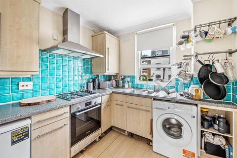 74 Springdale Road, London, N16 9NX