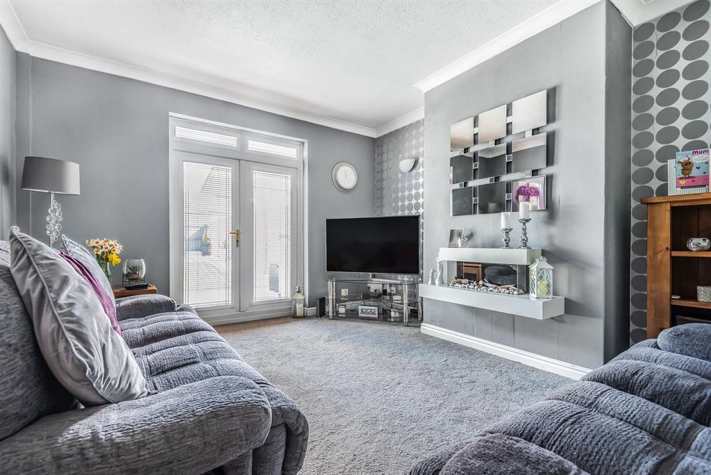 Holden Road, Leigh, WN7 2JJ 3 bed semidetached house £260,000