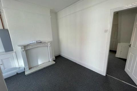 2 bedroom terraced house to rent - Holbeck Street, Anfield, L4