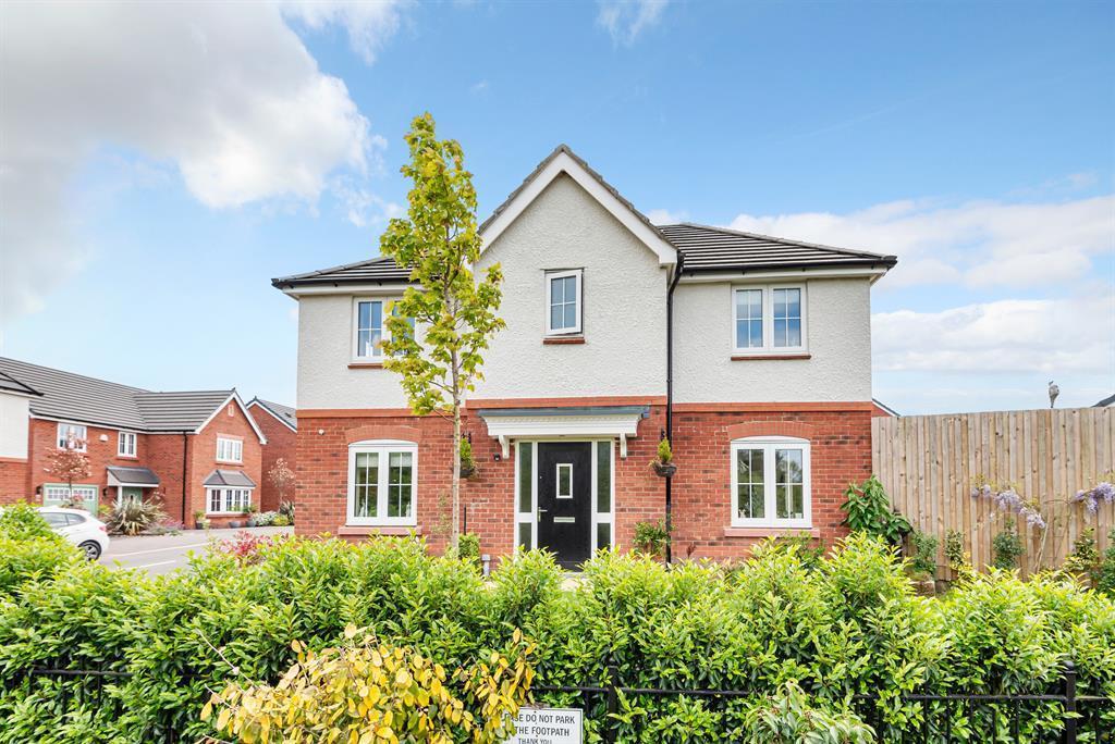 Ravenfield Close, Culcheth... 4 bed detached house £395,000