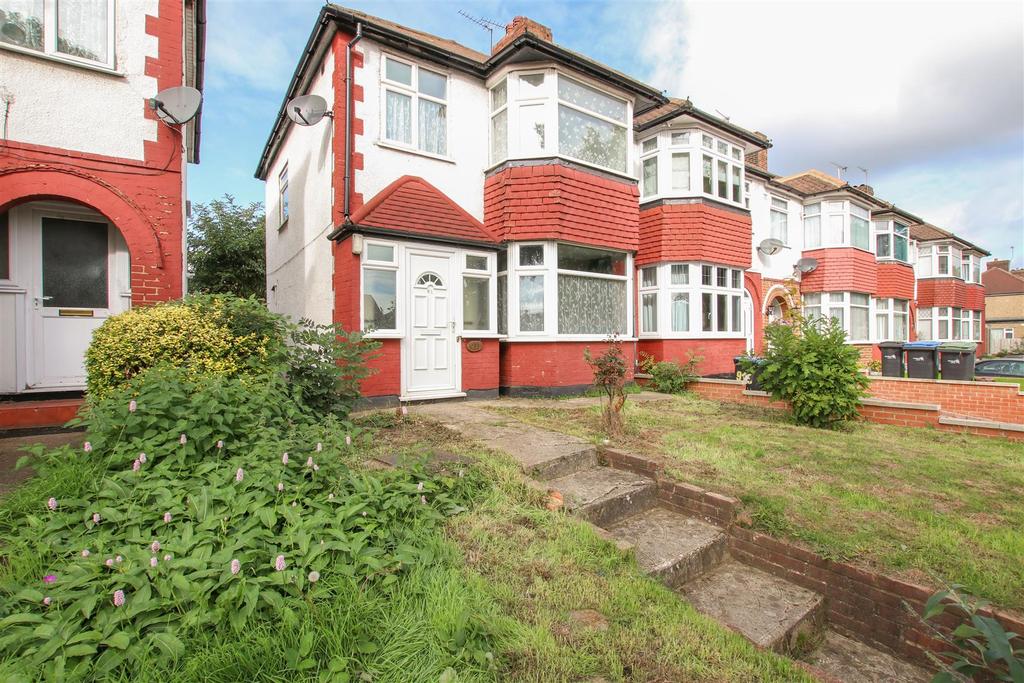 Great Cambridge Road, Enfield 3 bed house £1,700 pcm (£392 pw)