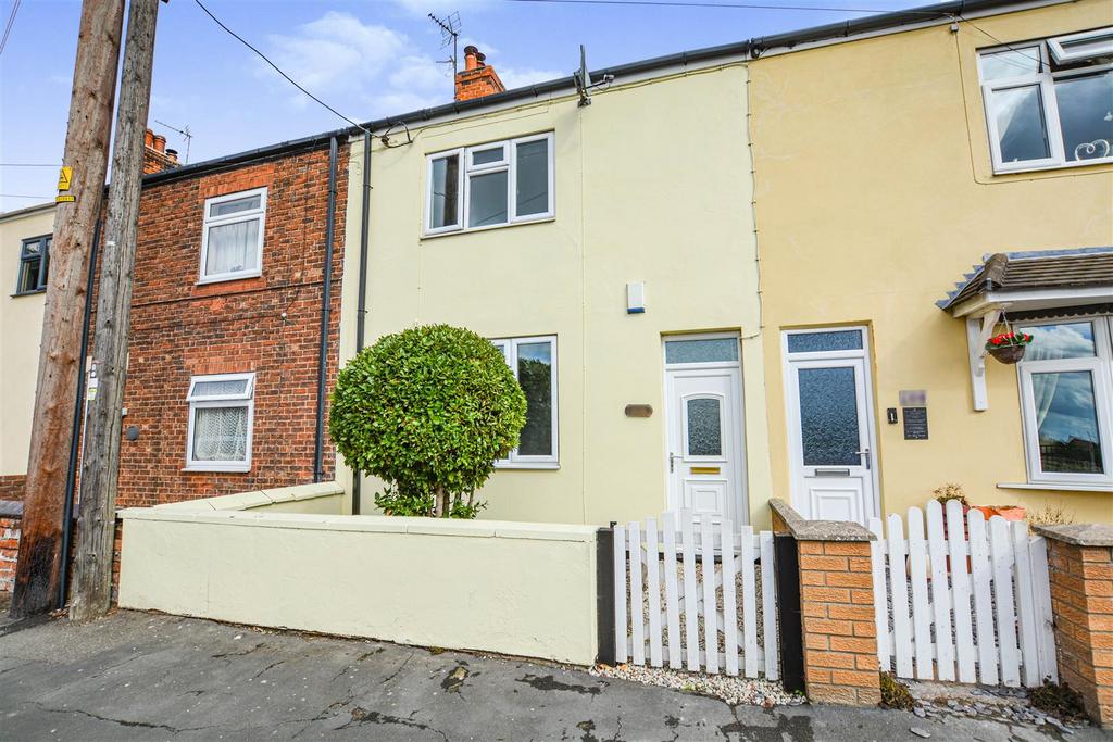 Stather Road, BurtonUponStather... 2 bed terraced house £129,950
