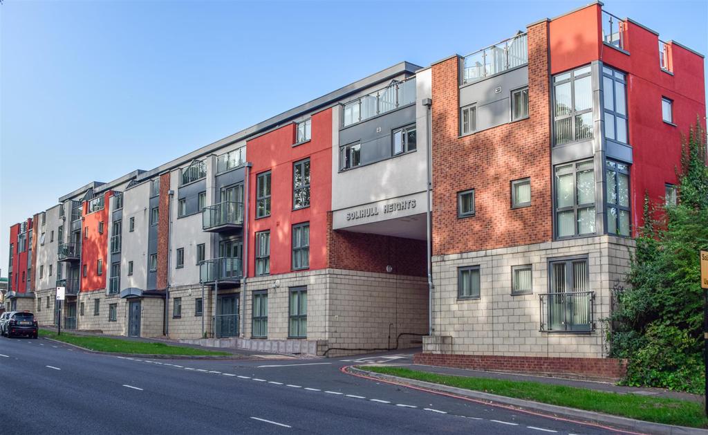 Solihull Heights, Sheldon 2 bed apartment £825 pcm (£190 pw)