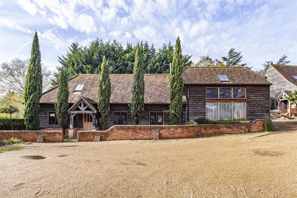 Rodwell Barns, Brox Lane, Woodham 3 bed detached house £900,000