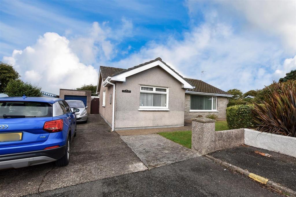 Green Close, Steynton, Milford Haven 3 bed detached bungalow for sale