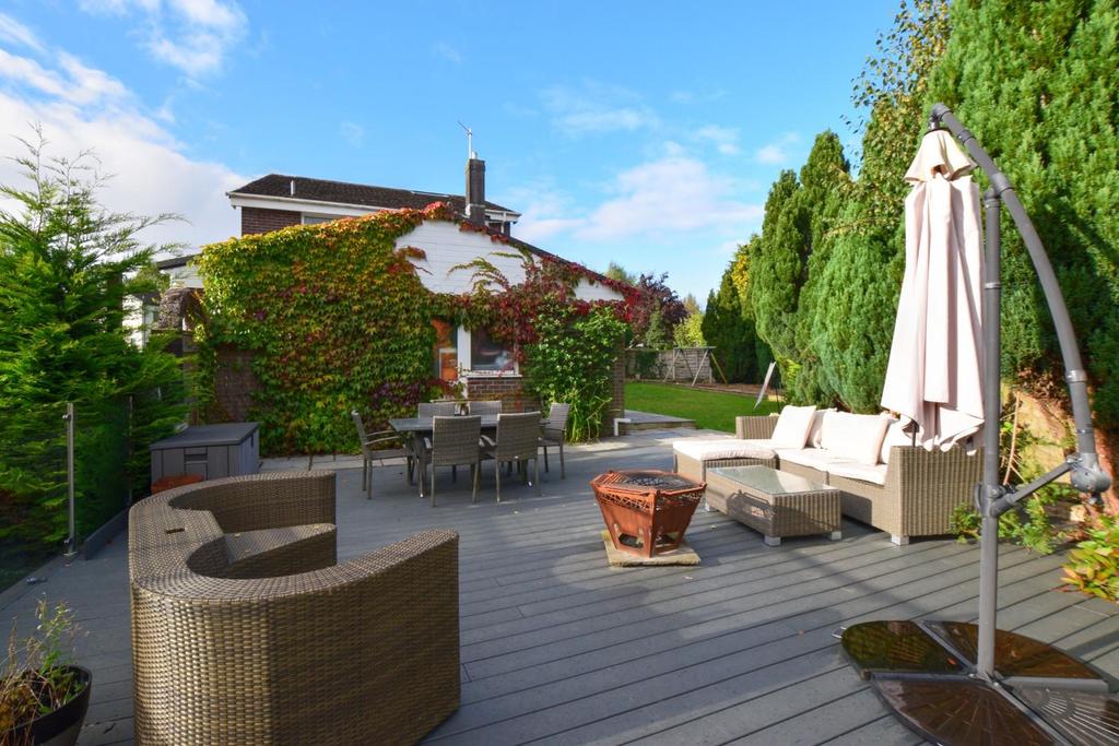 Southfield Drive, West Bradford, Clitheroe 4 bed detached house £540,000
