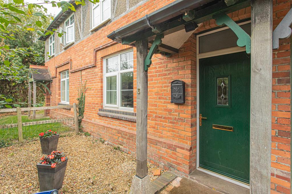 Bowden Hill, Lacock, Chippenham 3 bed terraced house £450,000