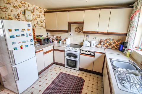 6 Greenyard, Munslow, Craven Arms, SY7 9EX