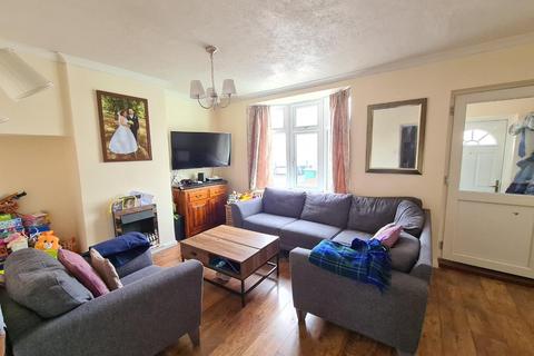 114 Peterborough Road, Carshalton, SM5 1DZ