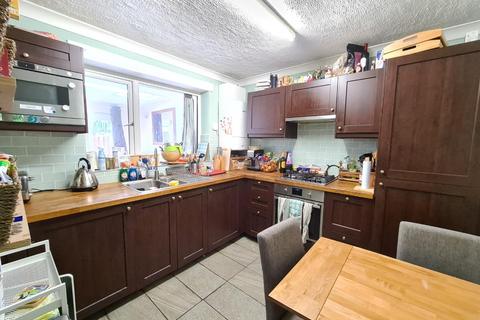 114 Peterborough Road, Carshalton, SM5 1DZ