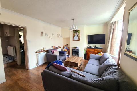 114 Peterborough Road, Carshalton, SM5 1DZ