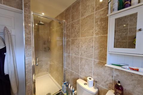 114 Peterborough Road, Carshalton, SM5 1DZ