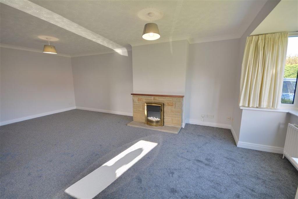 Moat Way, Brayton, YO8 2 bed bungalow £850 pcm (£196 pw)