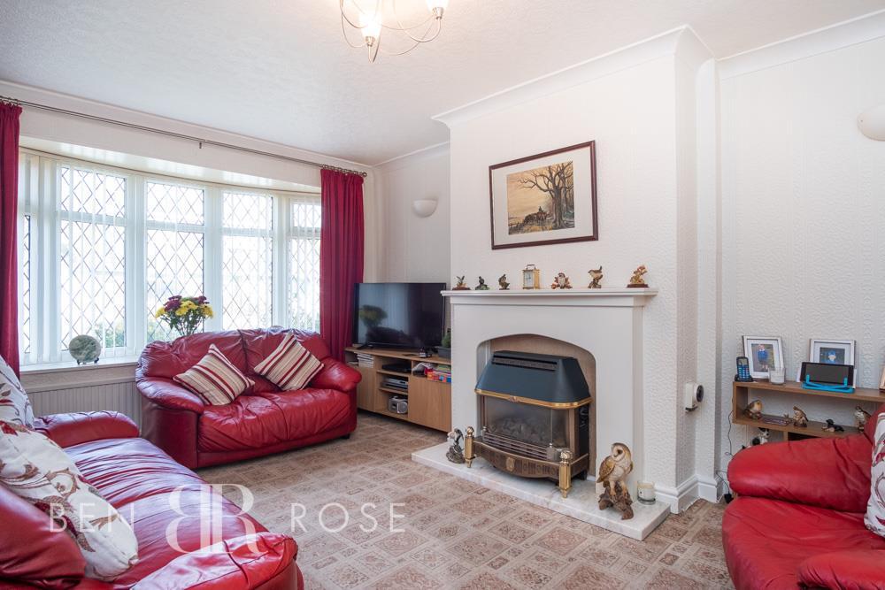 Longbrook, Shevington, Wigan 3 bed semidetached bungalow £184,995