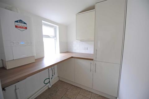 undefined, Wellingborough Road, Earls Barton