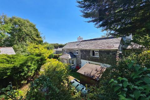 undefined, Treween, Altarnun