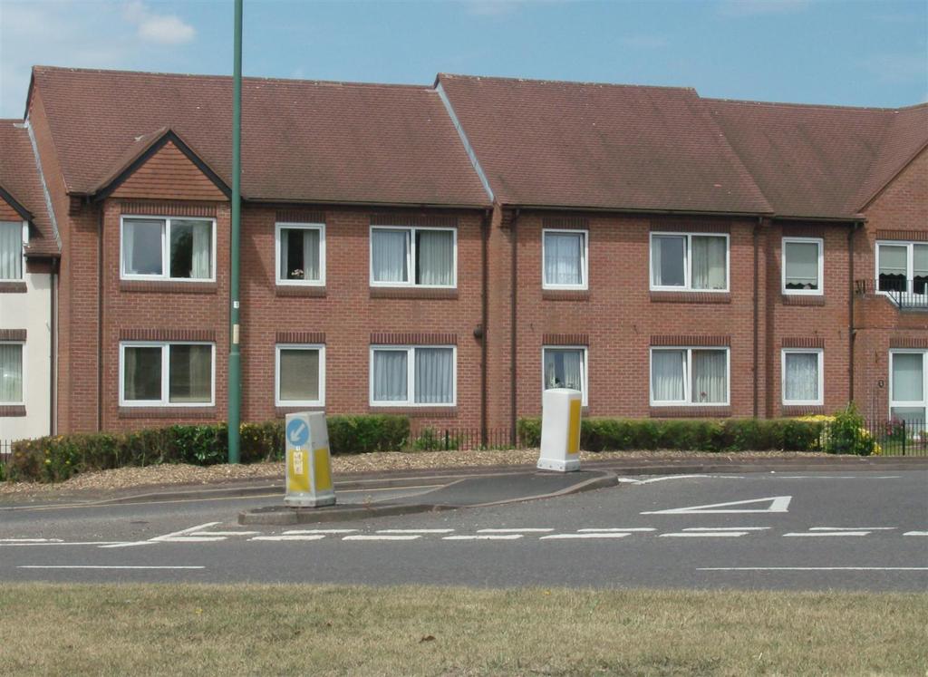 Homebell House, Aldridge 1 bed flat £550 pcm (£127 pw)