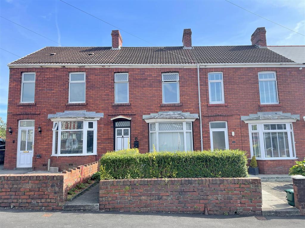 Margam Avenue, Morriston, Swansea 2 bed terraced house £115,000
