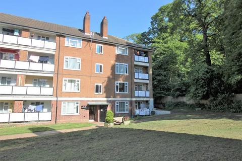 184 Commonwealth Way, London, SE2 0LE