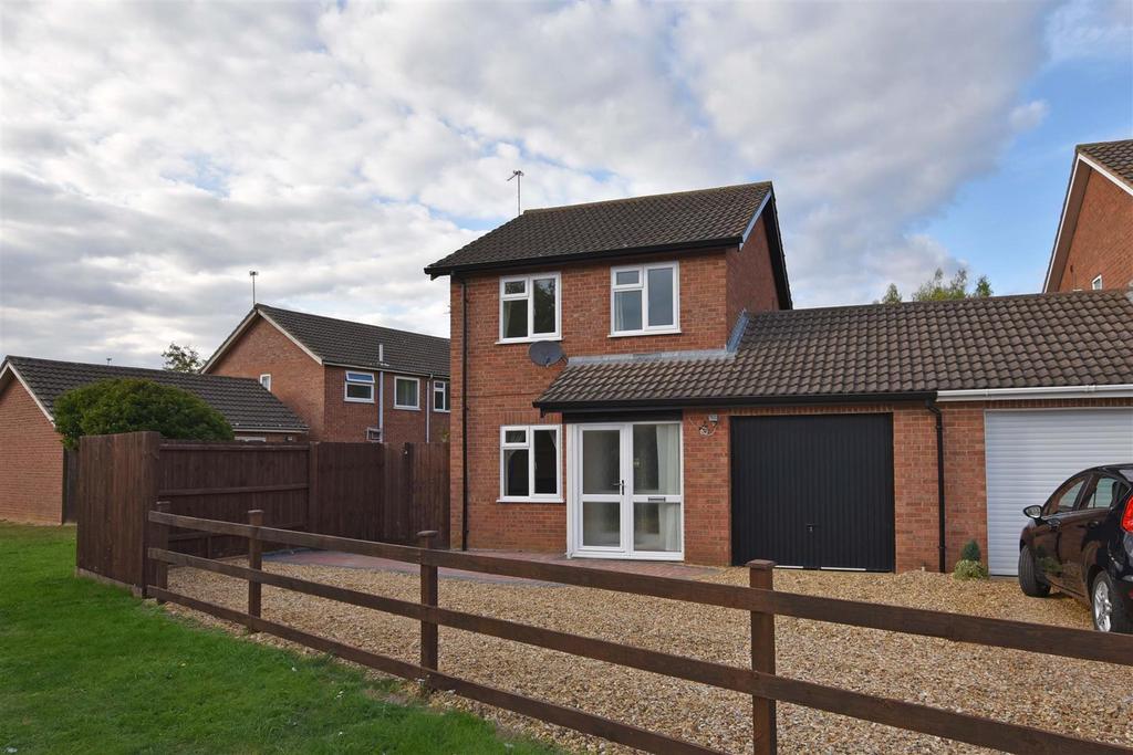Arran Road, Stamford 2 bed link detached house for sale £219,950