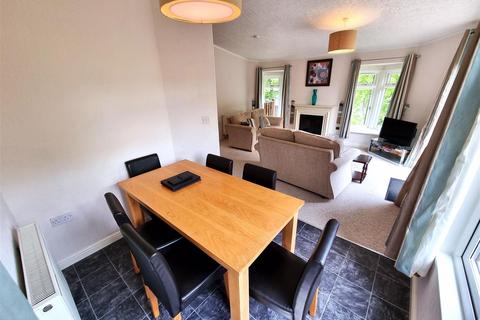 2 bedroom chalet for sale, Willow Bay Country Park, Whitstone